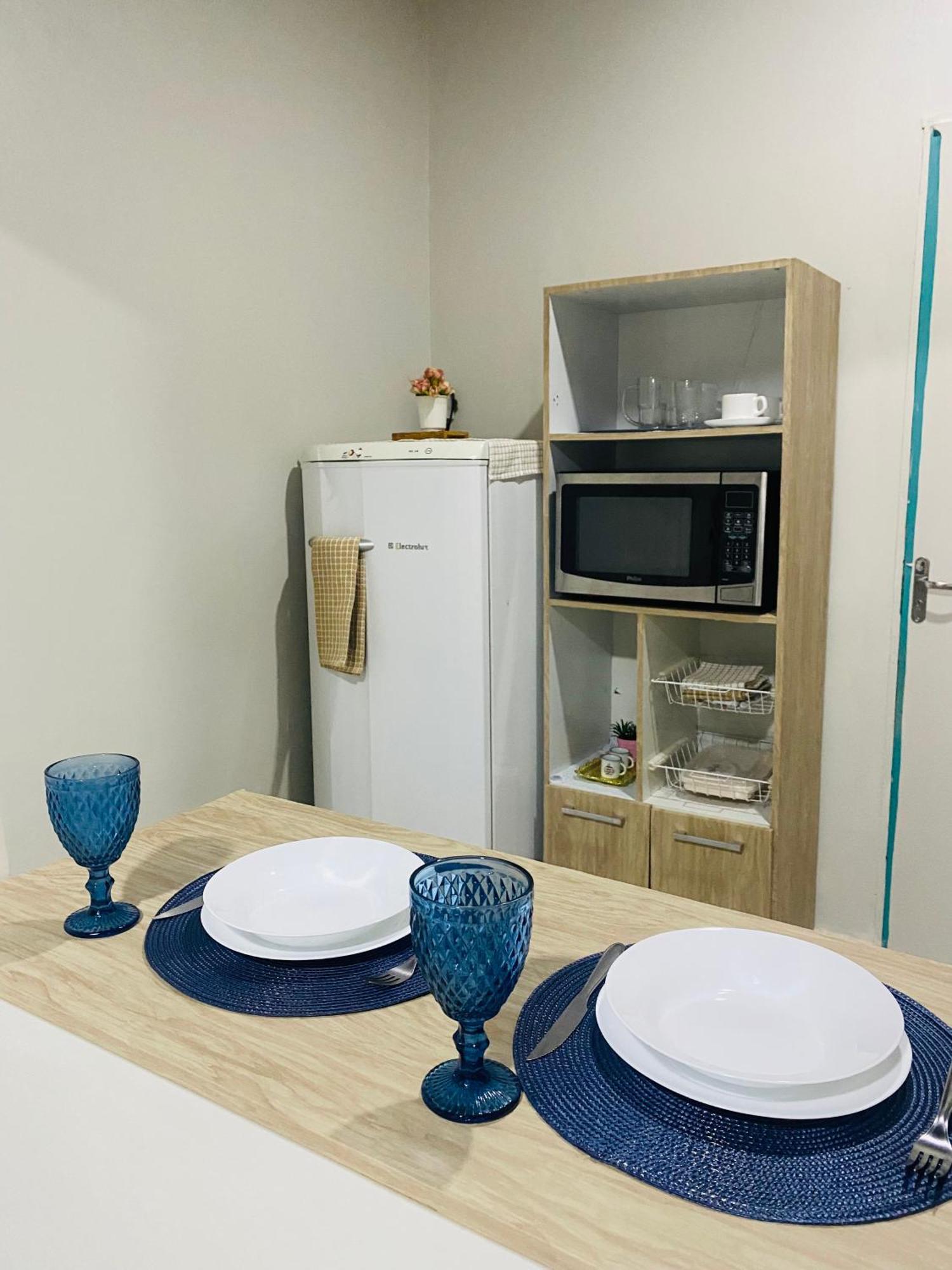Charmoso Studio, Em Apartment